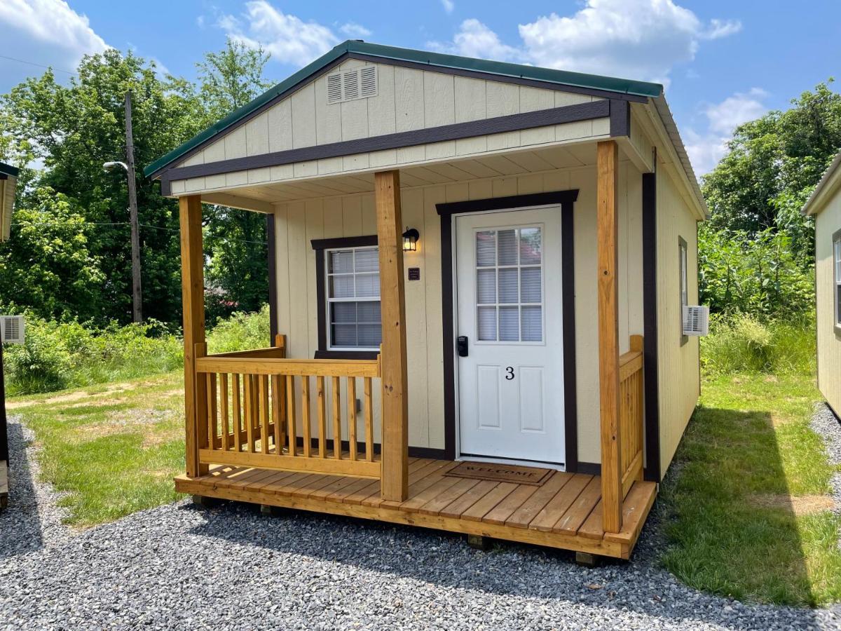 Chalet Canal Paw Paw